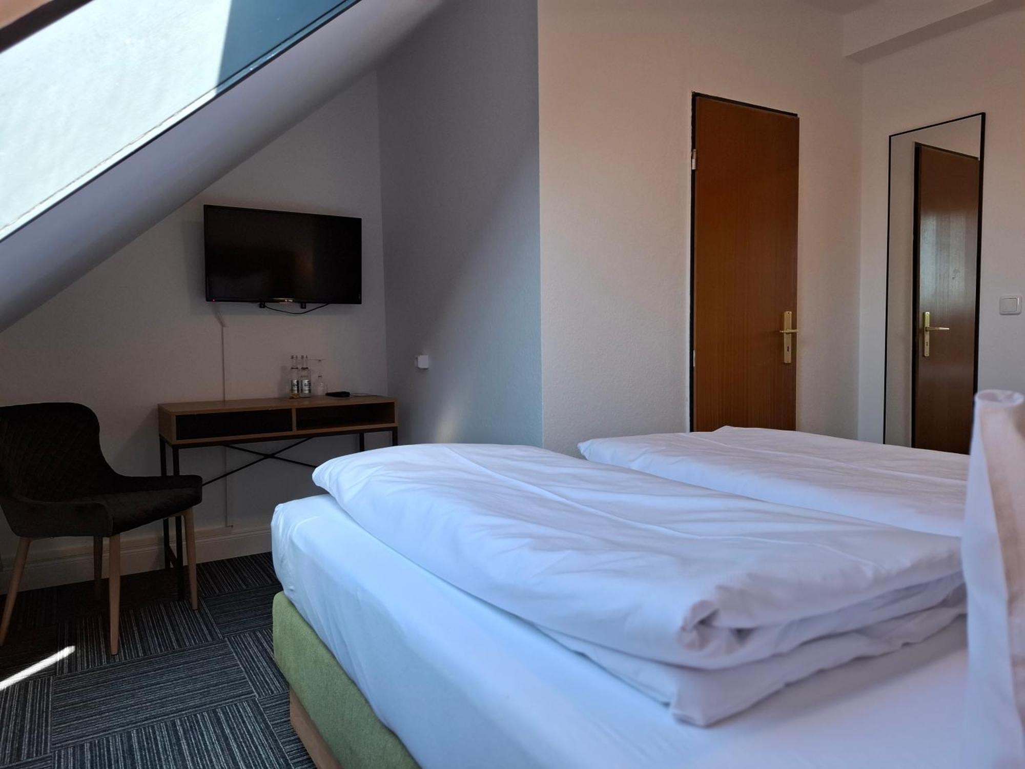 Hotel Am Schwarzen Berg シュターデ エクステリア 写真