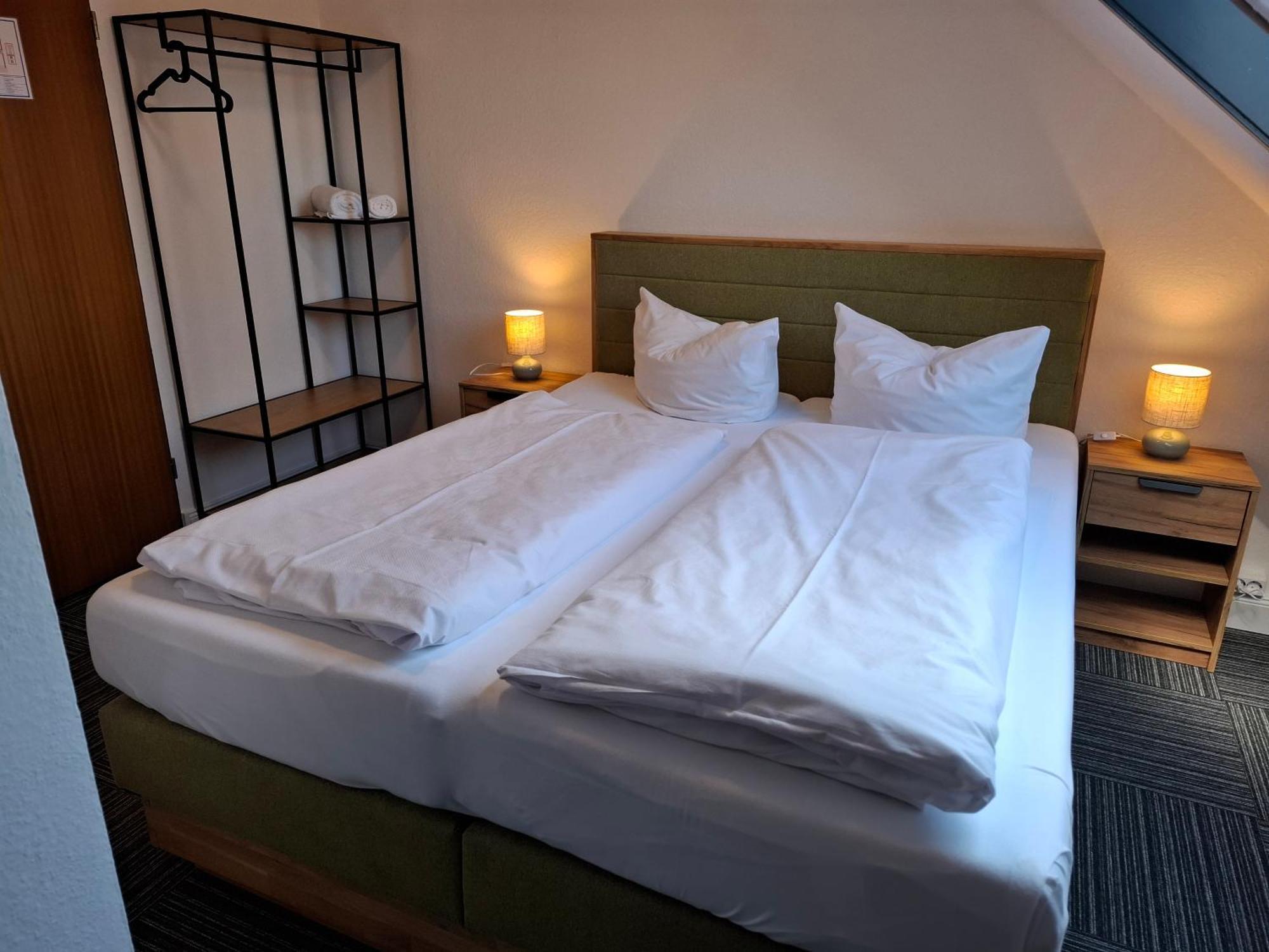 Hotel Am Schwarzen Berg シュターデ エクステリア 写真
